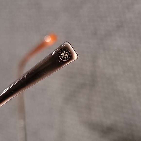 Tory Burch Aviator sunglasses - Picture 5 of 6